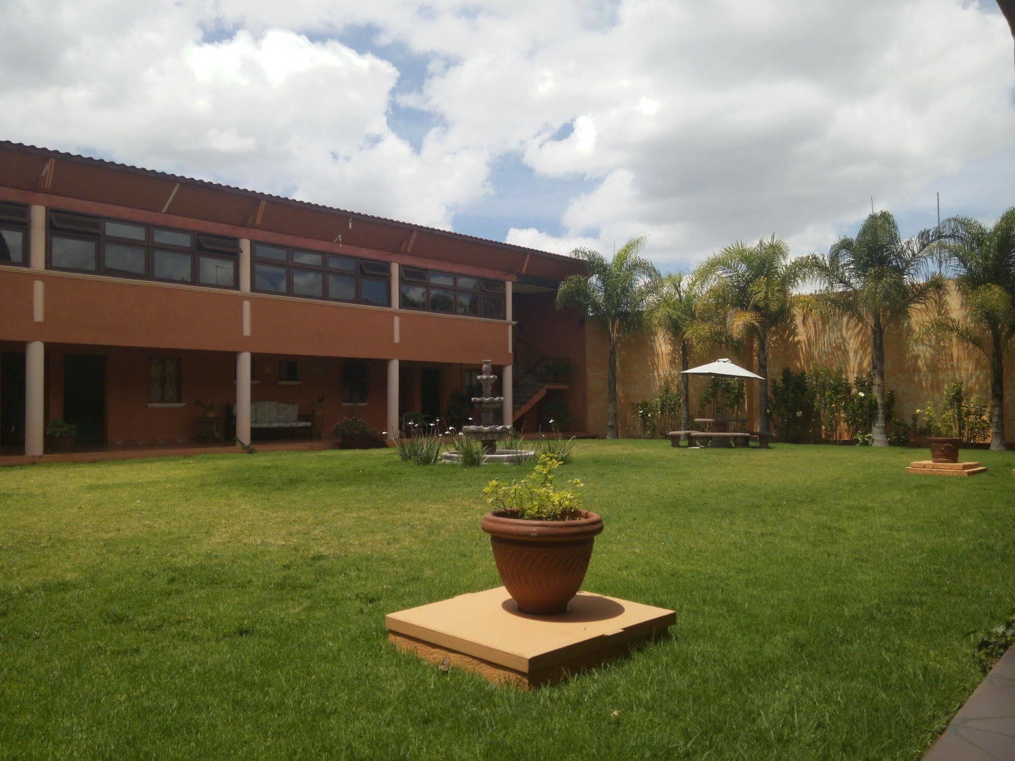 Hotel Ollin Teotl San Juan Teotihuacán Buitenkant foto